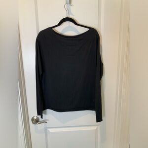 Planet Long sleeve one size tee shirt